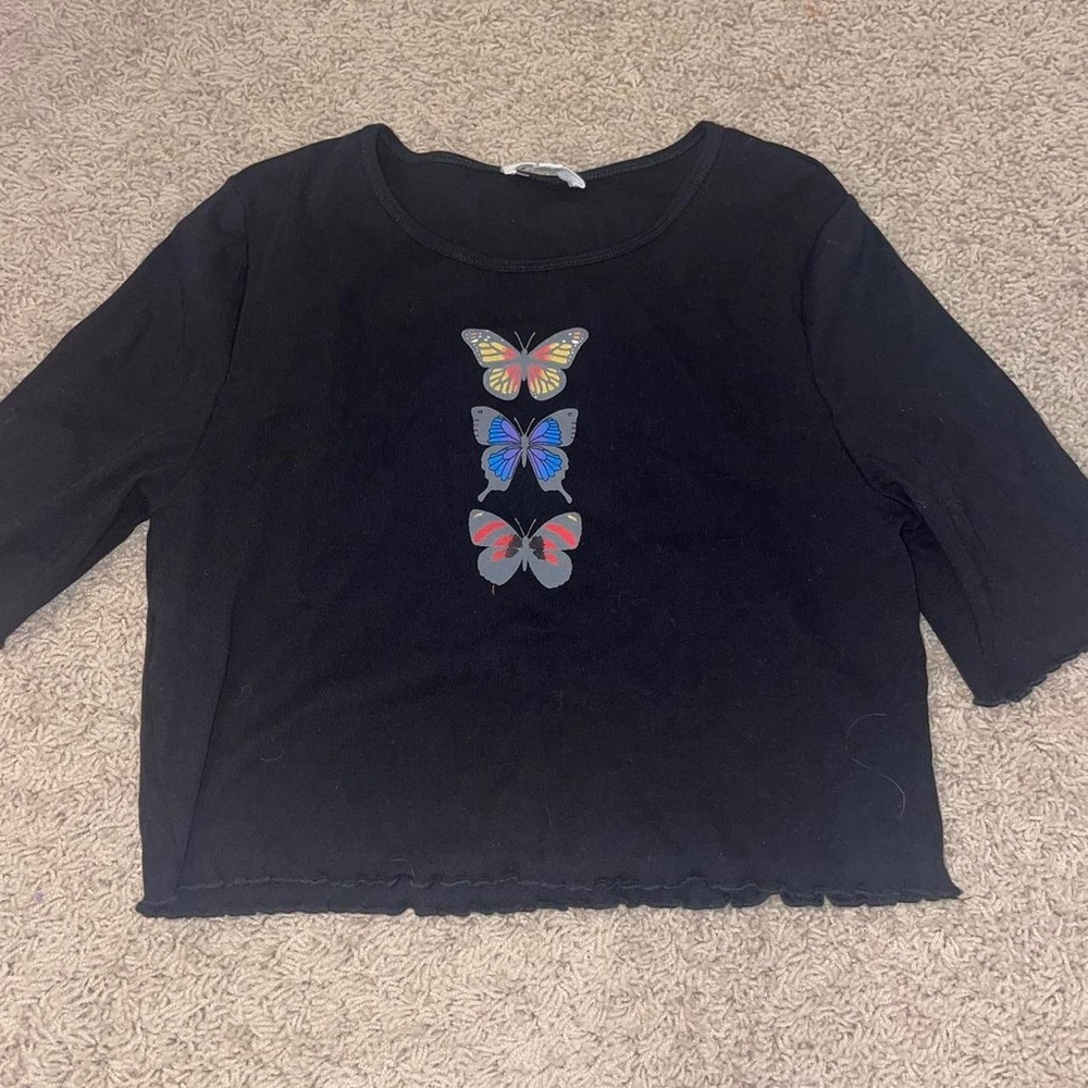 black butterfly shirt with mid length sleeves